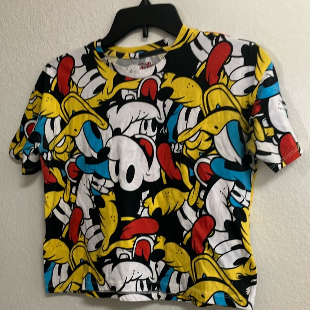 FINAL MARKDOWN Junior Disney tee xs